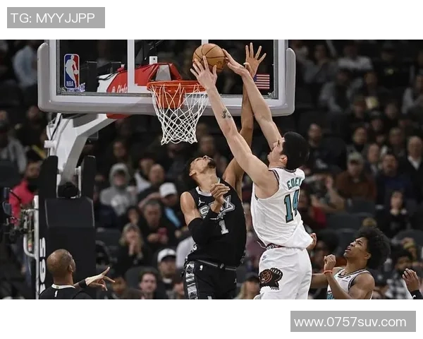 2016年NBA季后赛灰熊与马刺激战回顾分析与精彩瞬间盘点